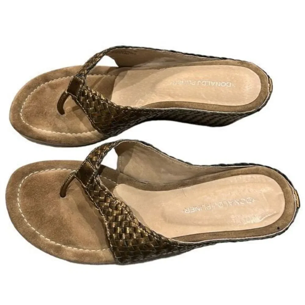 Donald J Pliner Women's‎ Gilles Wedge Sandals Gold/Brown Size 8M